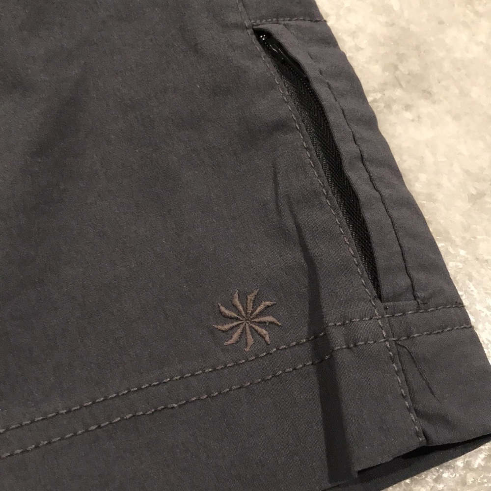 Athleta Shorts Womens Size 8 Chino Flat Front High Waist Gray 7" Inseam Hiking - Picture 3 of 7